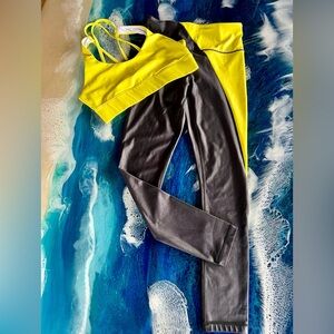 Zyia Metallic S Black & Yellow Tights AND M Active Light & Tight Strappy Bra SET
